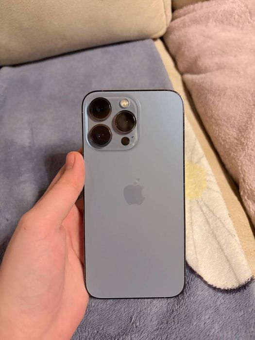 iPhone 13 pro з гарантією
