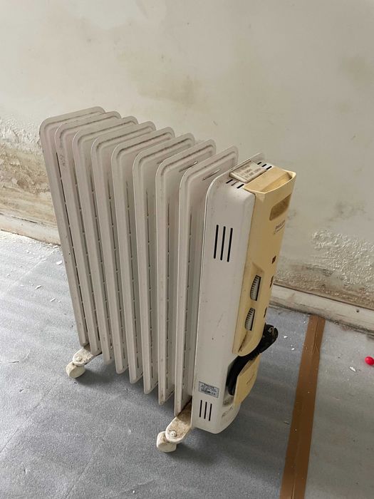 Aquecedor a oleo Philips 2000W