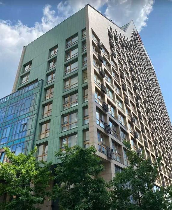 Продам 1 кімнатну квартиру в ЖК Hoffman House вул. Золотоустівська 34