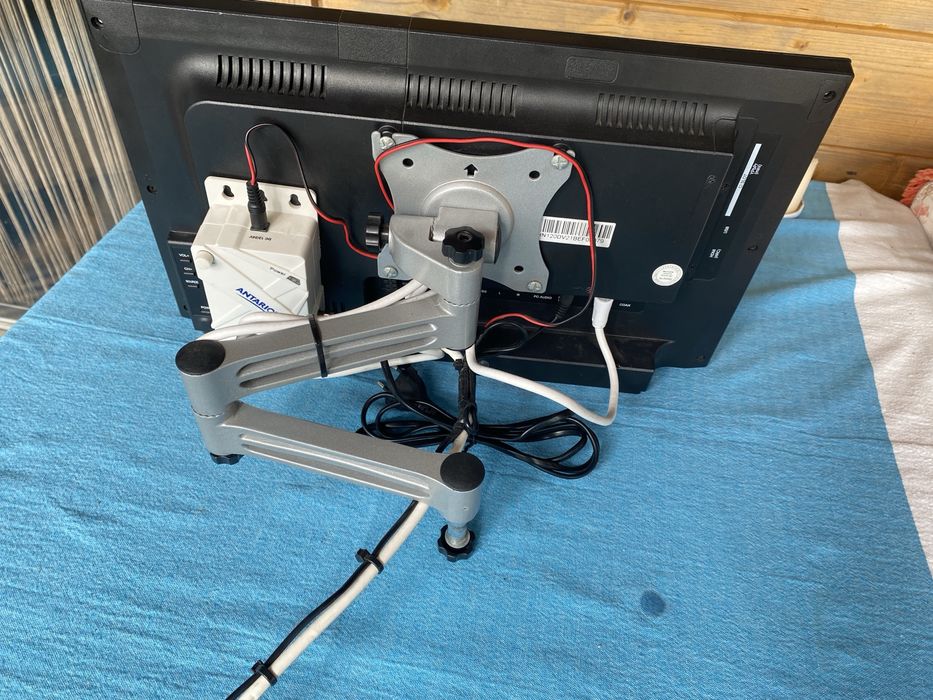 Televisão 12v para autocaravana