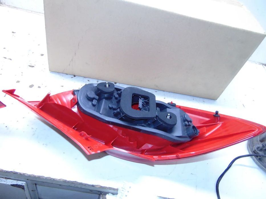 Opel Corsa D farolins