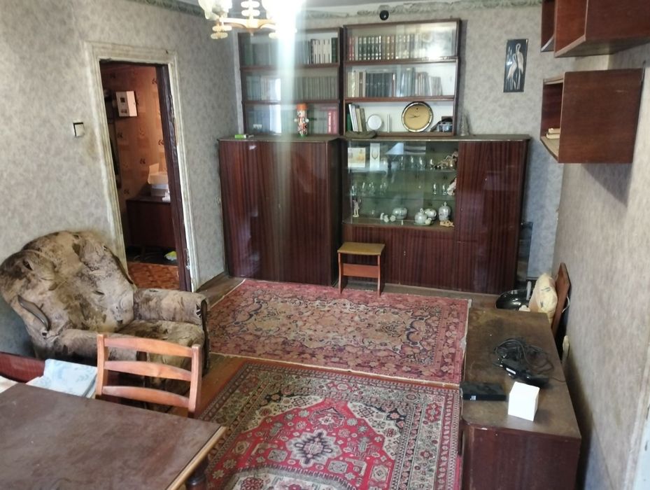 Продаж 3 кімнатної квартири вул. Академічна 80