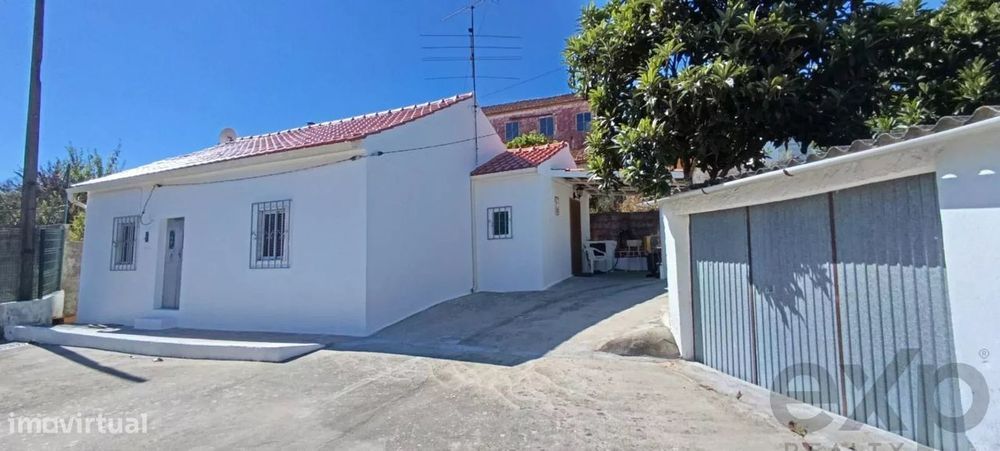 Moradia C/ Terreno Tomar