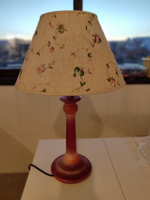 Candeeiro  em rosa velho