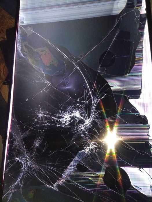 Телевизор  AKAI  TV43G21S битая матрица