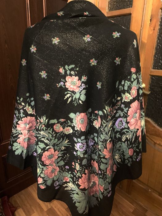 Шерстянои платок