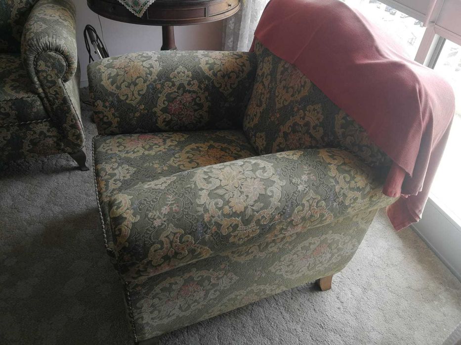 Conjunto de sofás antigos