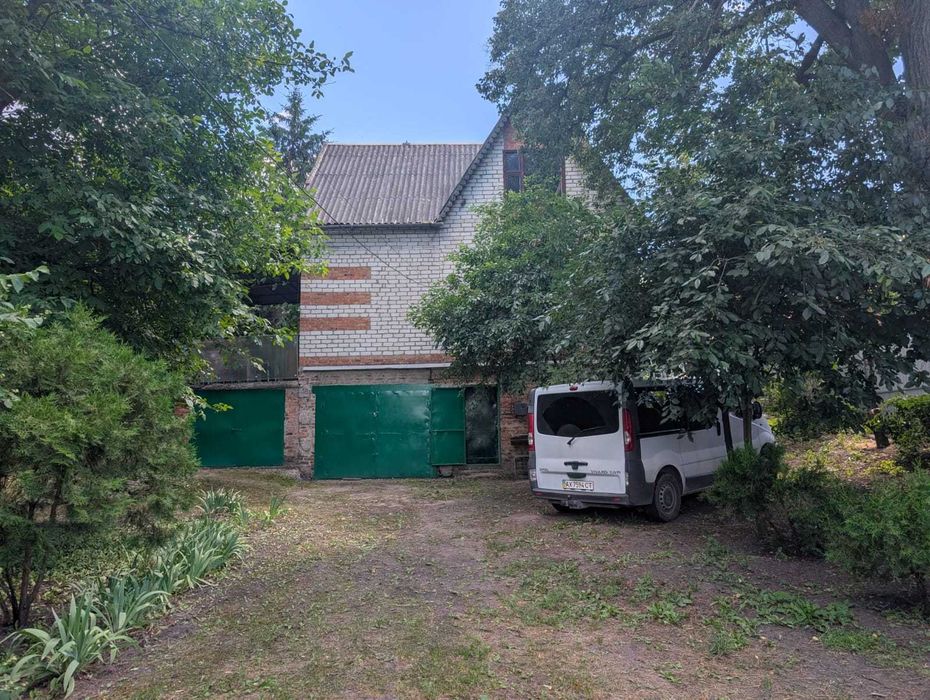 Продам дом/дачу 130 кв.м., 2а этажа, 25 соток, пос. Рідний край (35 км от Харькова), собственник
