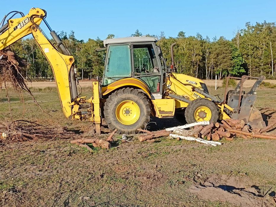 Usługi koparko-ładowarką - wykopy, niwelacje, prace ziemne, fundamenty
