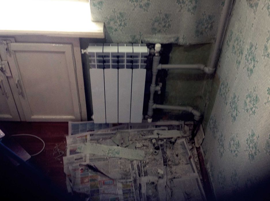 Поменять батарею замена радиатора стояков труб сантехники отопления