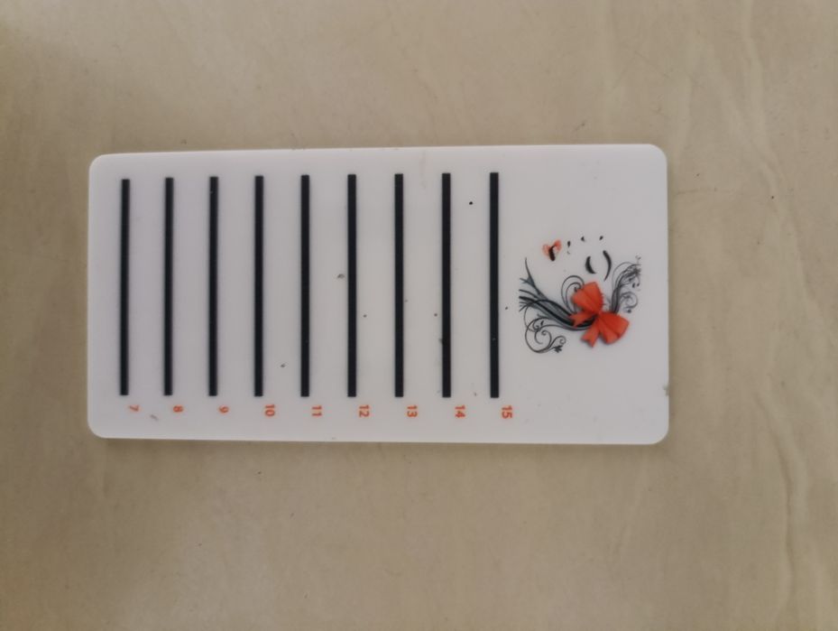 Планшетка для нарощування вій