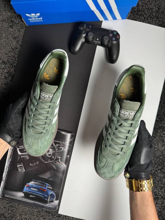 Топові чоловічі кросівки Adidas. Розміри: 41,42,43,44,45. Оплата при отриманні.Нові.
