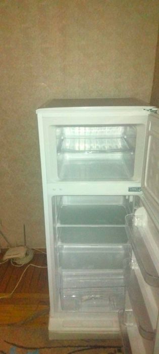 Холодильник у відмінному стані з гарантією