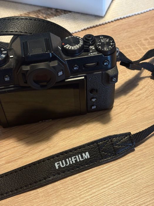 Fujifilm XT30 III + XC 13-33mm F3.5-6.3 OIS