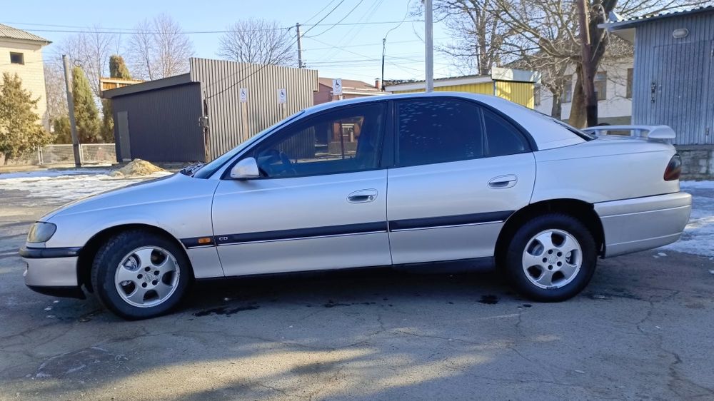 Продам Опель Омега Б, 2.5ТД