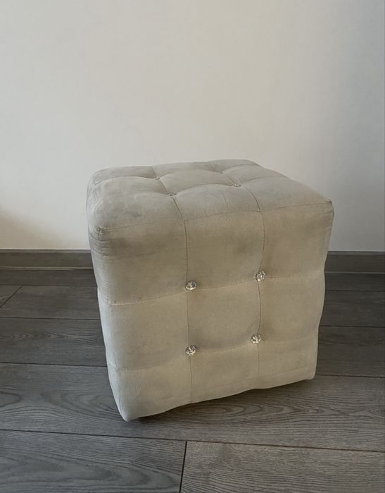 Szara pufa puf glamour pikowana