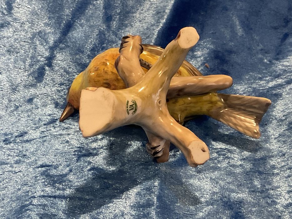 Ave vista alegre porcelana pintura manual 12 cm. Anúncios abaixo