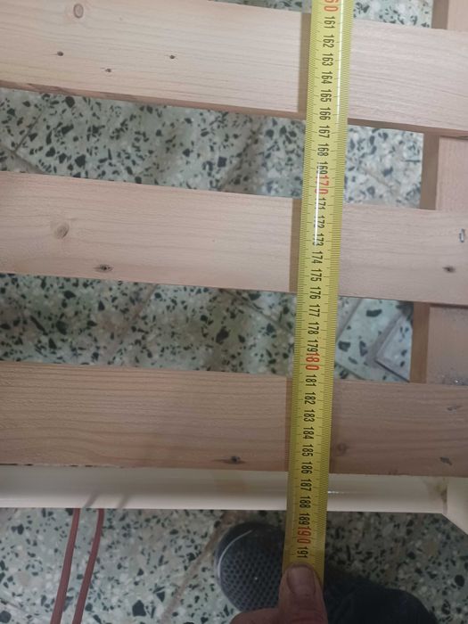 Cama de ferro estilo moderno
