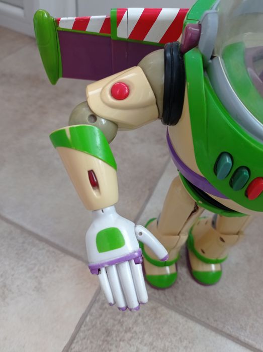 Фигурка Базз Лайтер