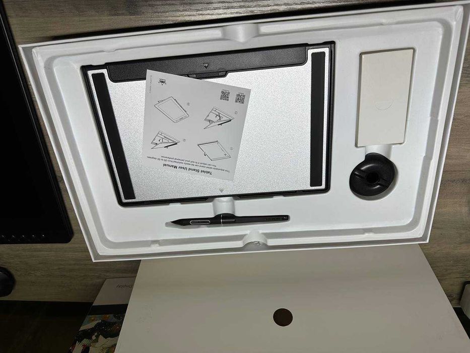 Huion Kamvas 16 2021 (Cosmo Black)