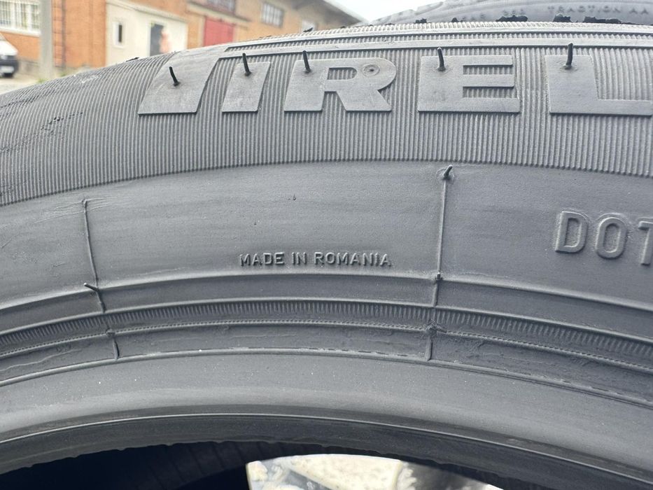 Літні шини Pirelli 215/55 R17