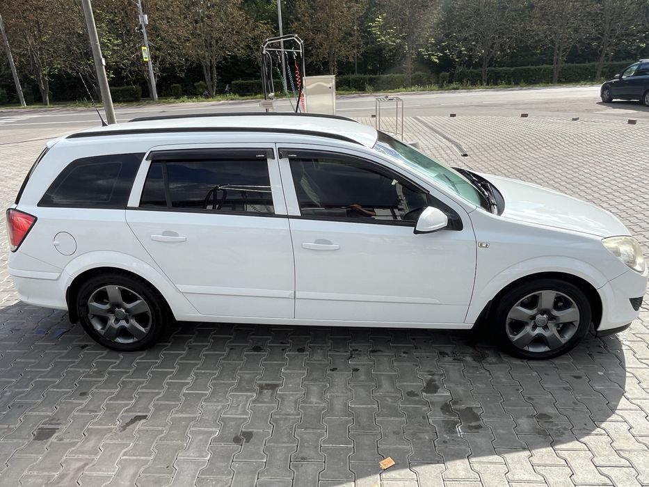 Opel astra h 1.9 дизель 6-ти ступка 2007 рік