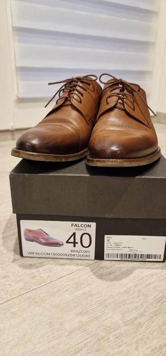 Eleganckie buty Vistula rozmiar 40