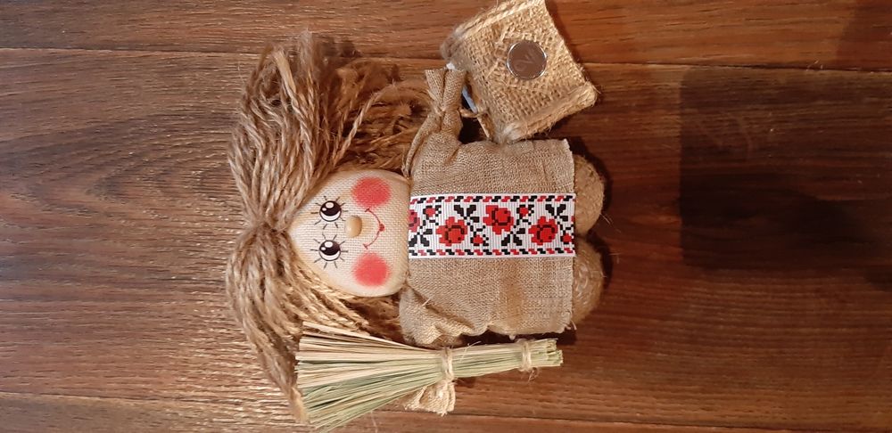 Обереги,домовые,кузьки,украинские парочки,куклы на чайник,баба яга,маг