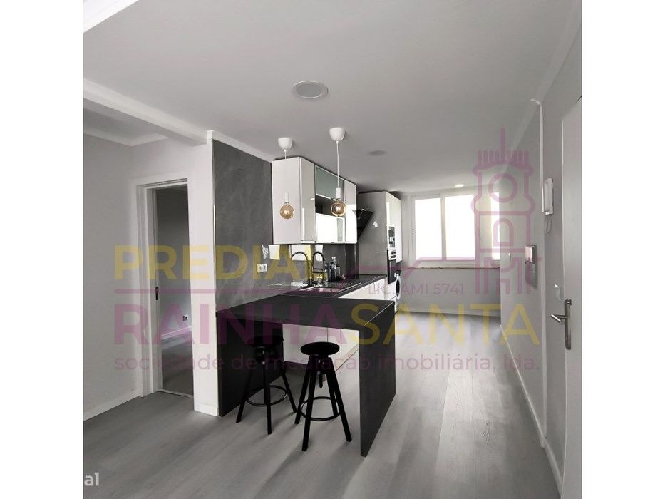Apartamento T2 Remodelado em Benfica - Lisboa — Benfica, Lisboa