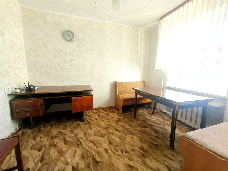 Продається 4 -х кімнатна  квартира  Теплодар ,є відновлення