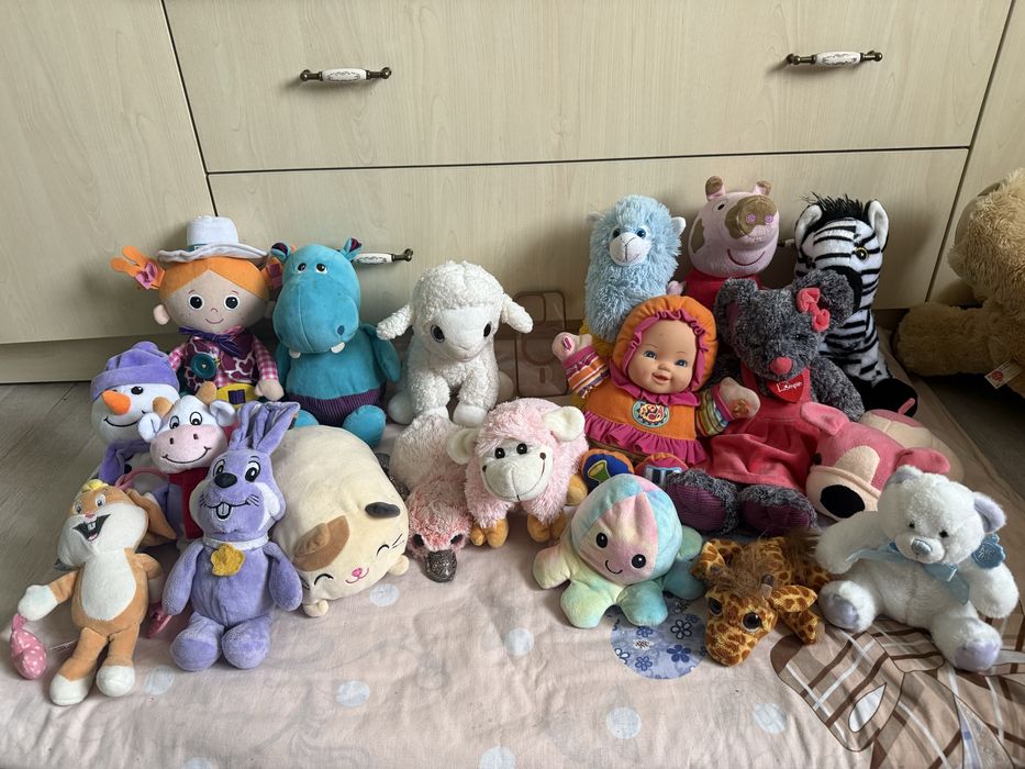 Мʼякі іграшки, інтерактивні, ляльки, розвиваючі іграшки