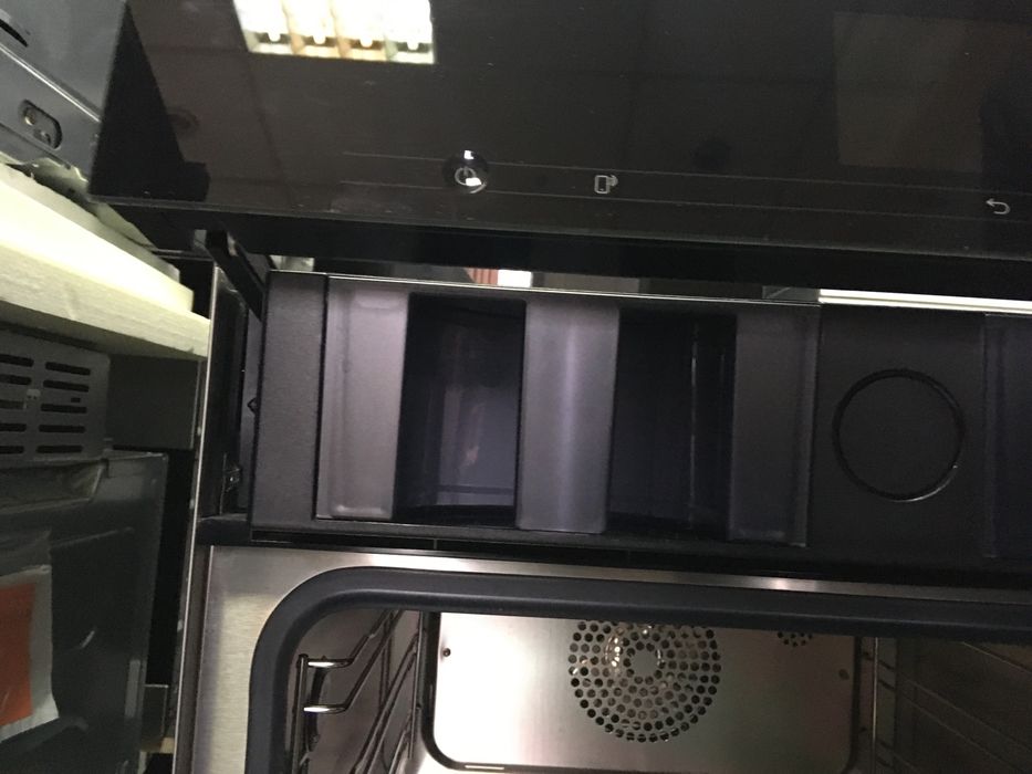 Miele DGC7640-55 Piekarnik konwekcyjno parowy