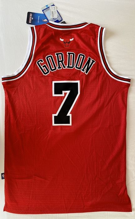 Nowa, oryginalna koszulka Chicago Bulls