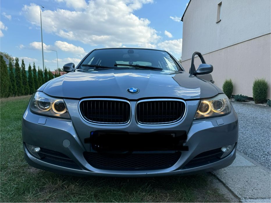 Bmw e90 rocznik 2010 po lift 320D