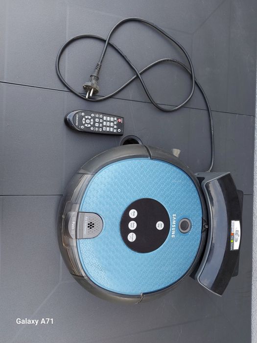 Odkurzacz Samsung SR8F30