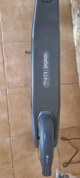 Ninebot E2 Pro електросамокат