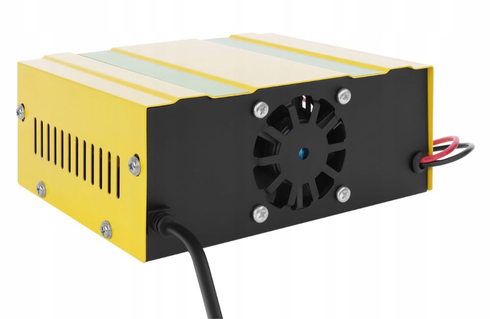 Prostownik Ładowarka do Akumulatora Akumulatorów Samochodowy 12V i 24V