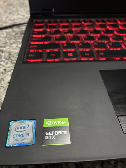 Lenovo Legion Gaming  - i5 9G