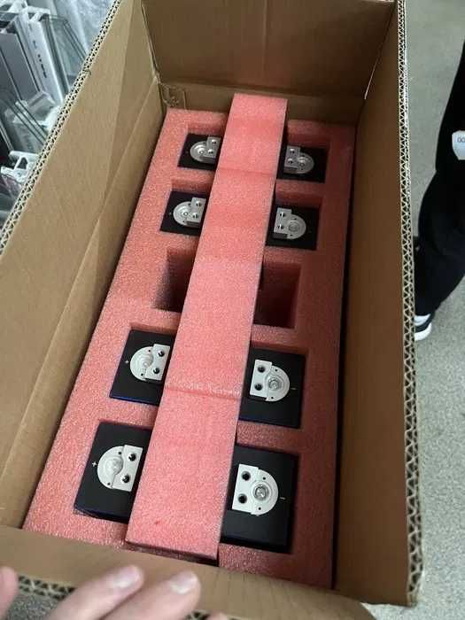 Продам Ячейки, ячейки EVE 280 / 314 ah аккумуляторы Lifepo4 / ева