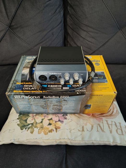 Interface Audio - PreSonus AudioBox 22VSL (Focusrite, Behringer)