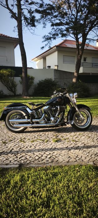Harley davidson softail deluxe 1584cc