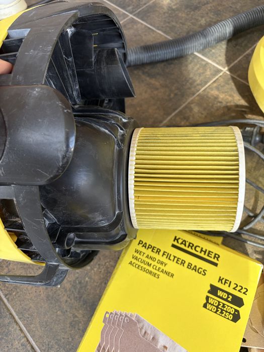 Пилосос karcher wd2