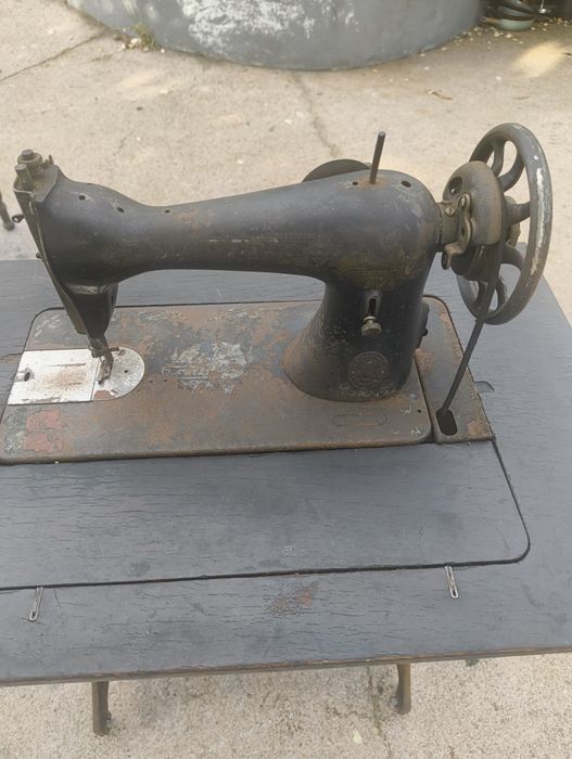 Máquina de costura Singer