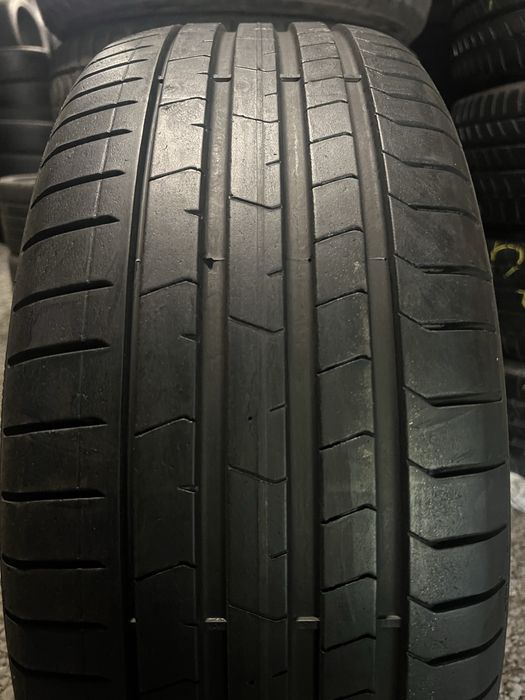 666 Пара летних шин R19 245/50 Pirelli