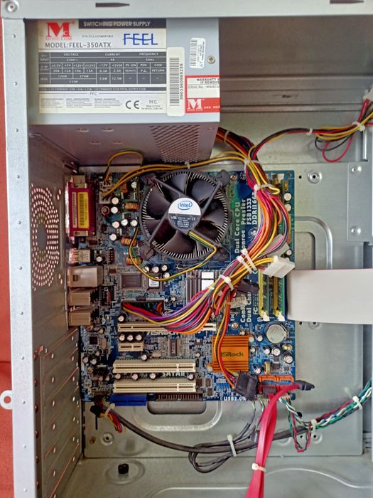 Retro Komputer Dual - Core 1,60 GHZ 2gb ramu WARTO !!