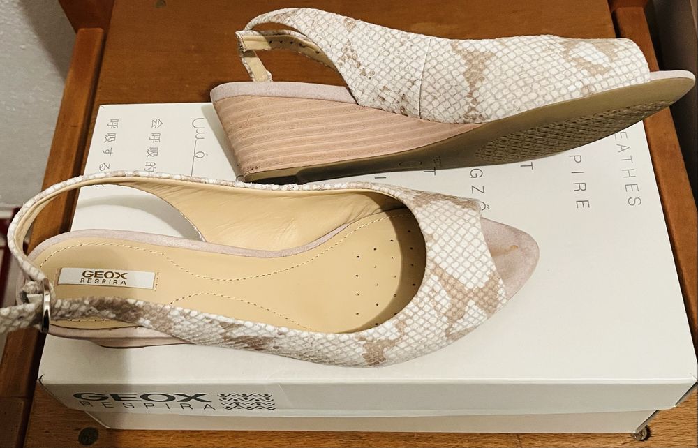Sandalias elegantes da Geox