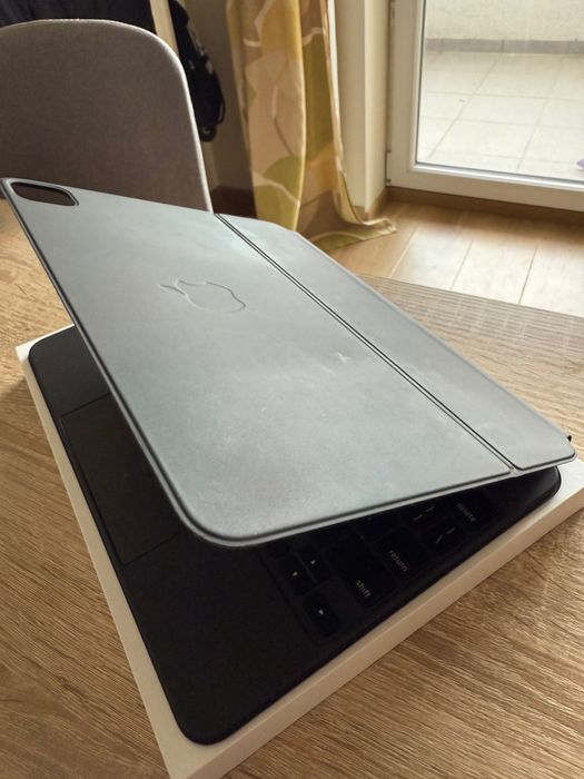Klawiatura Apple Magic Keyboard iPad Air M4