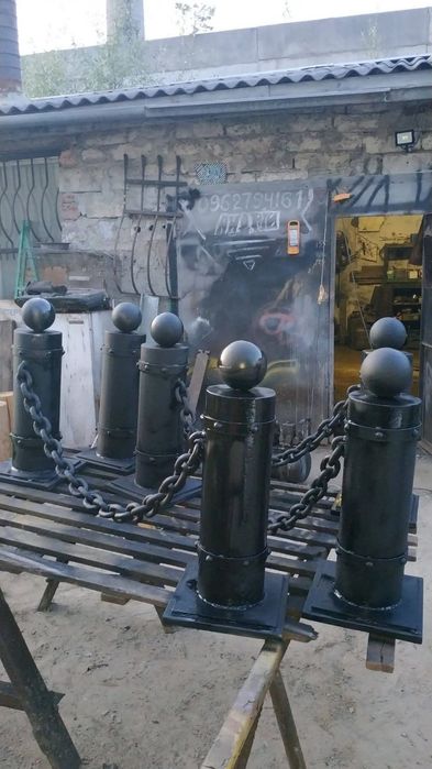 Ковані брами дашки паркани лавки альтанки