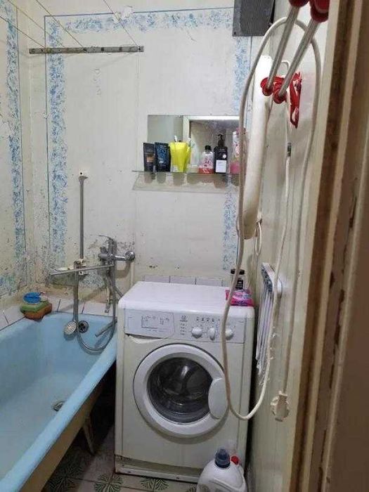 Продам квартиру 1 ком. метро Индустриальная