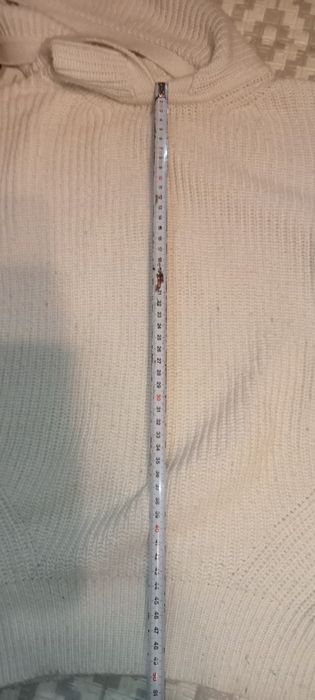 Sweter damski z kapturem M